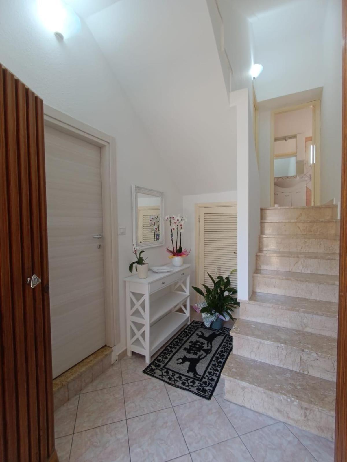 Отель Casa Iole Доргали Экстерьер фото